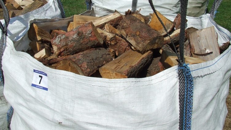 Excellent quality logs on offer from various firewood suppliers