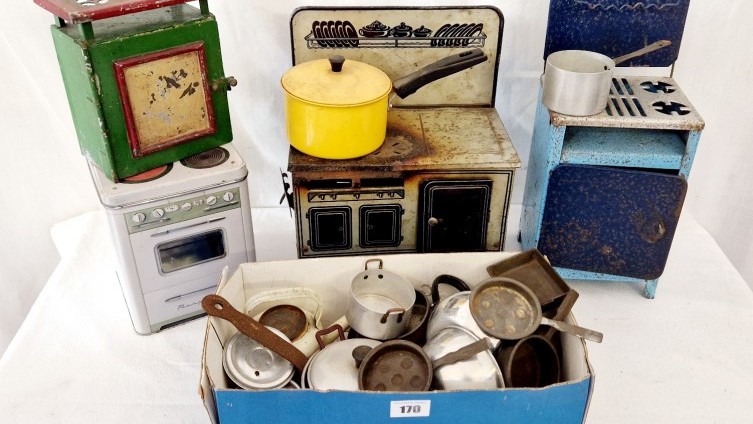 Qty Vintage Tin Plate Dolls Cooking Toys - £80