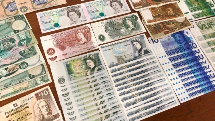 Sold £200 - Assorted British and Foreign Bank Notes