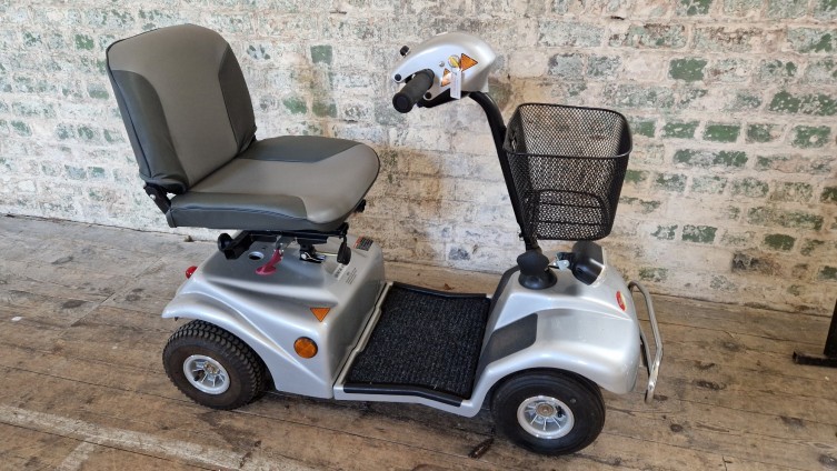 £260 - Mobility Scooter