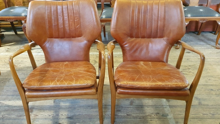 Period & Modern Household Furniture & Effects