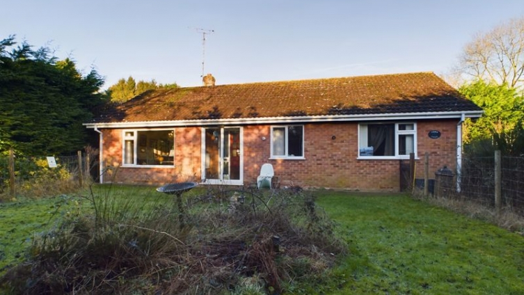 {cf_property_name} Blacksmith Lane