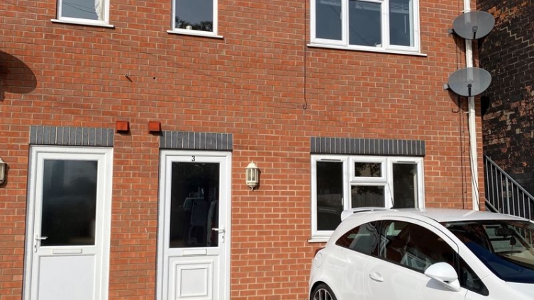 {cf_property_name} Robin Hood Road