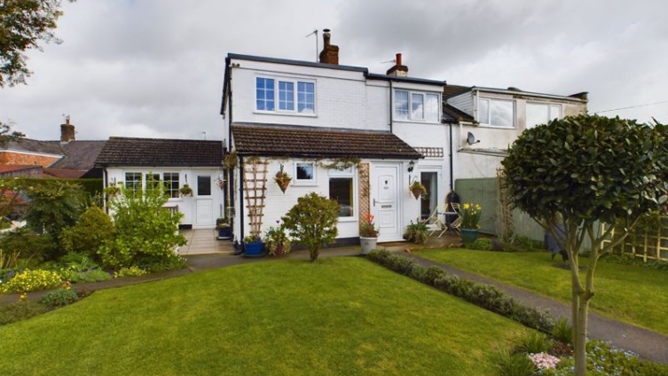 {cf_property_name} Church Lane