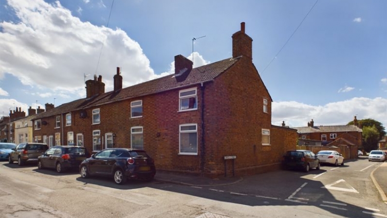 {cf_property_name} Foundry Street