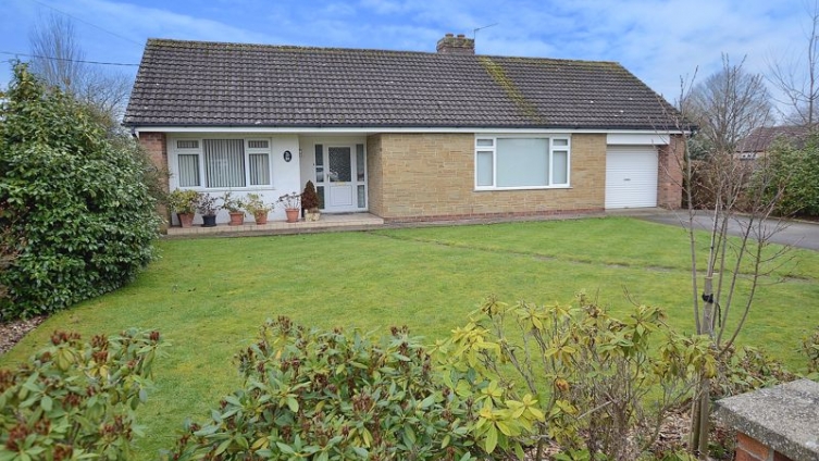 {cf_property_name} Alexandra Road