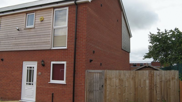 {cf_property_name} Riseholme Road