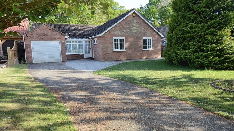 {cf_property_name} Arnhem Way