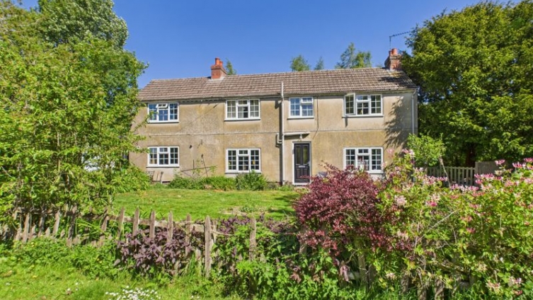 {cf_property_name} Church Lane