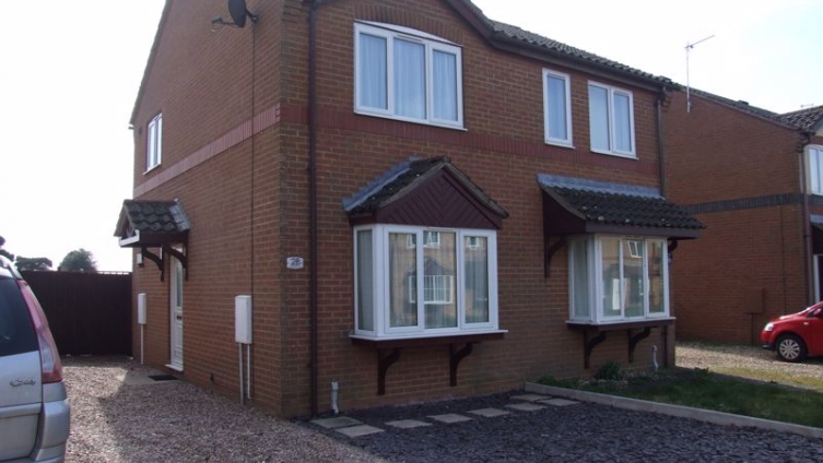 {cf_property_name} College Close