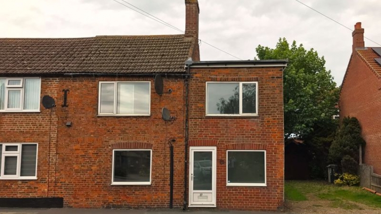 {cf_property_name} Silver Street