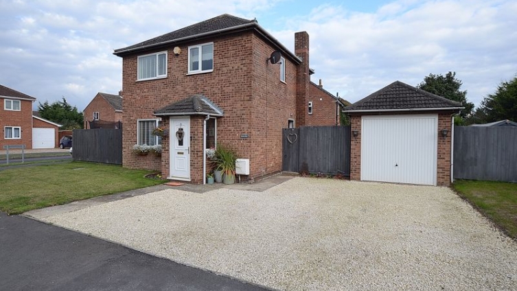 {cf_property_name} Ingham Road