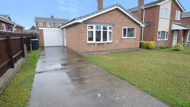 {cf_property_name} Lancaster Drive