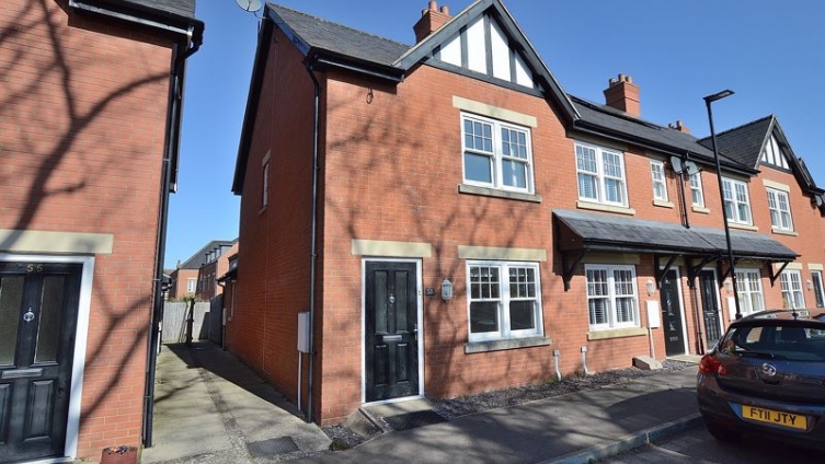 {cf_property_name} Bennetts Mill Close