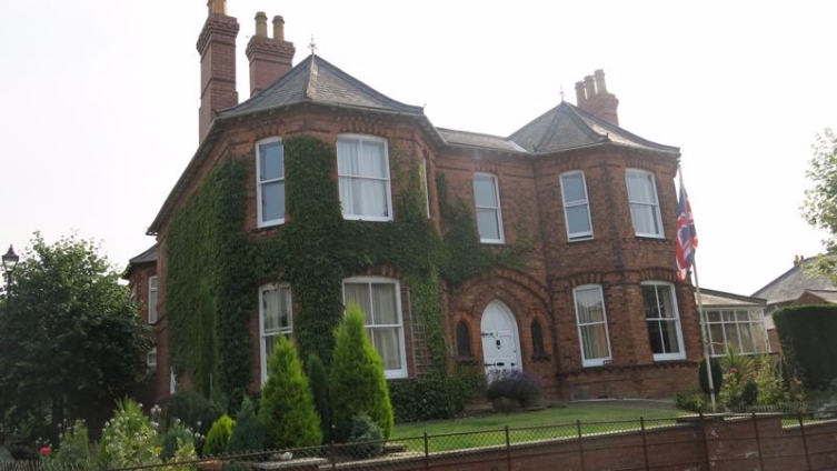 {cf_property_name} Odell House
