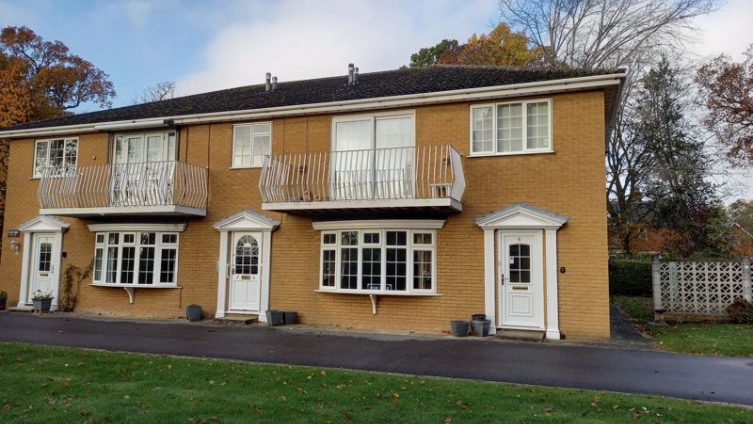 {cf_property_name} Sylvan Court