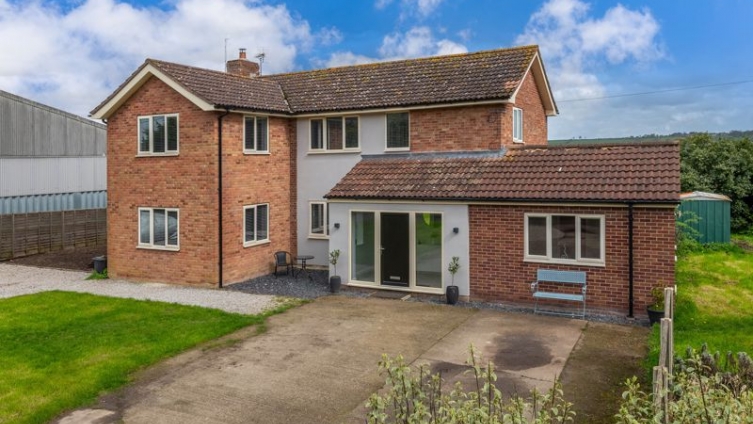 Blackmoor Farmhouse, Blackmoor Road, Aubourn